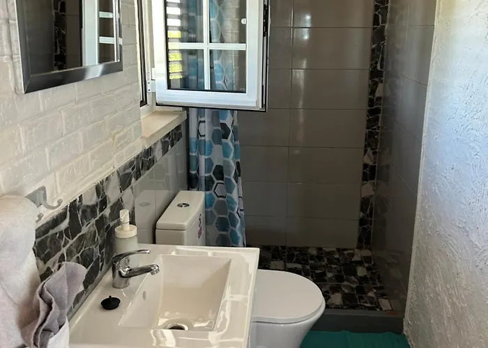 ゲストハウス Windy's アルジェズール